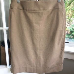 Banana Republic Khaki Pencil Skirt Size 4